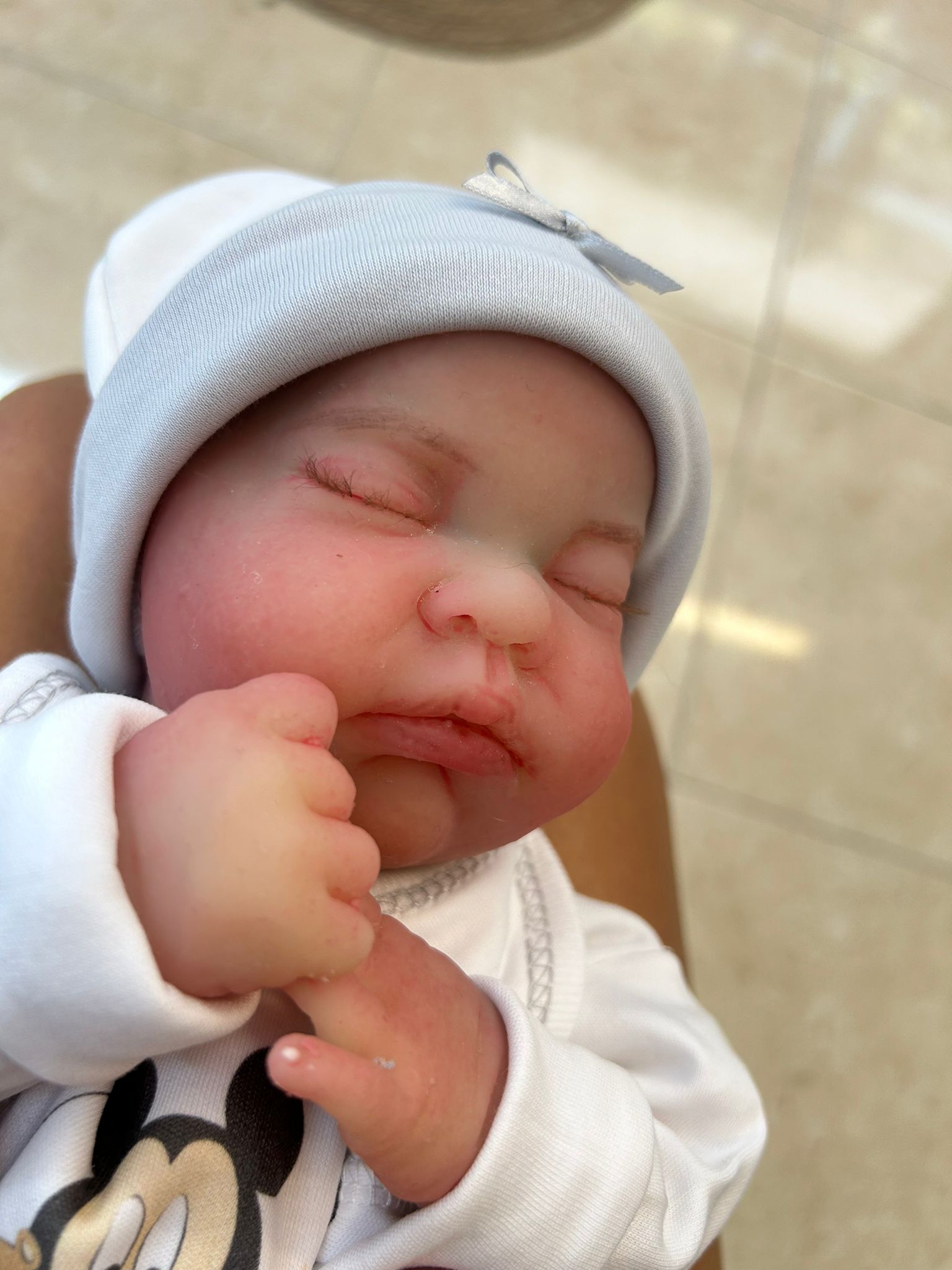 Nuria muñeca reborn de silicona - Imagen 5